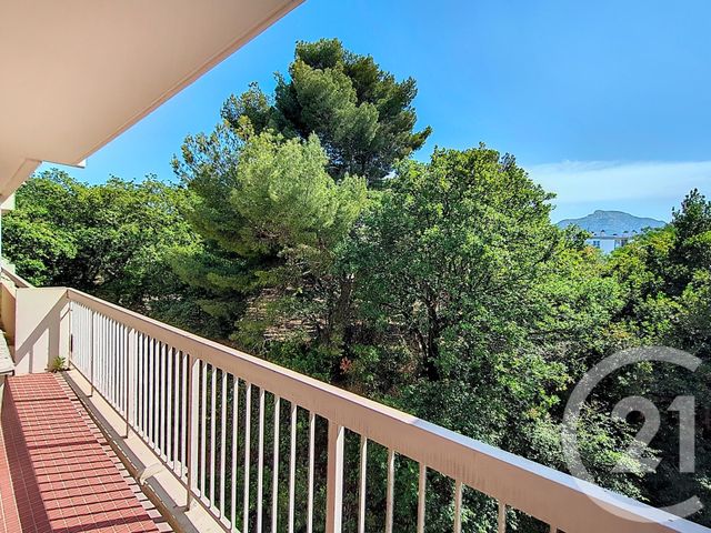 Appartement T4 à vendre - 4 pièces - 89.3 m2 - MARSEILLE - 13008 - PROVENCE-ALPES-COTE-D-AZUR - Century 21 Can Transactions